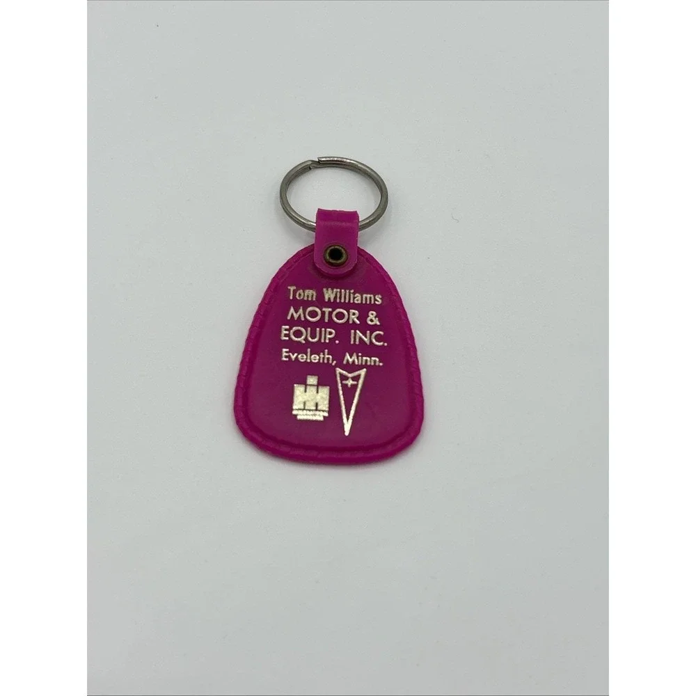 Vintage International Harvester Pontiac Keychain Tom Williams Motor Eveleth Minn